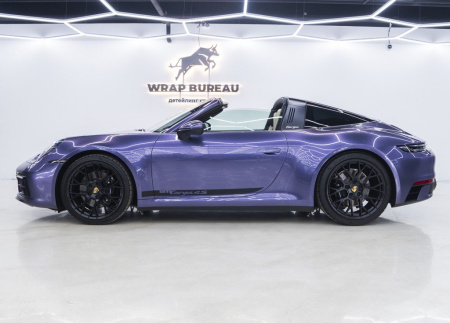 UC2077, IRISTEK PPF Colors Glossy Metallic Dusty Violet —  Porsche 911
